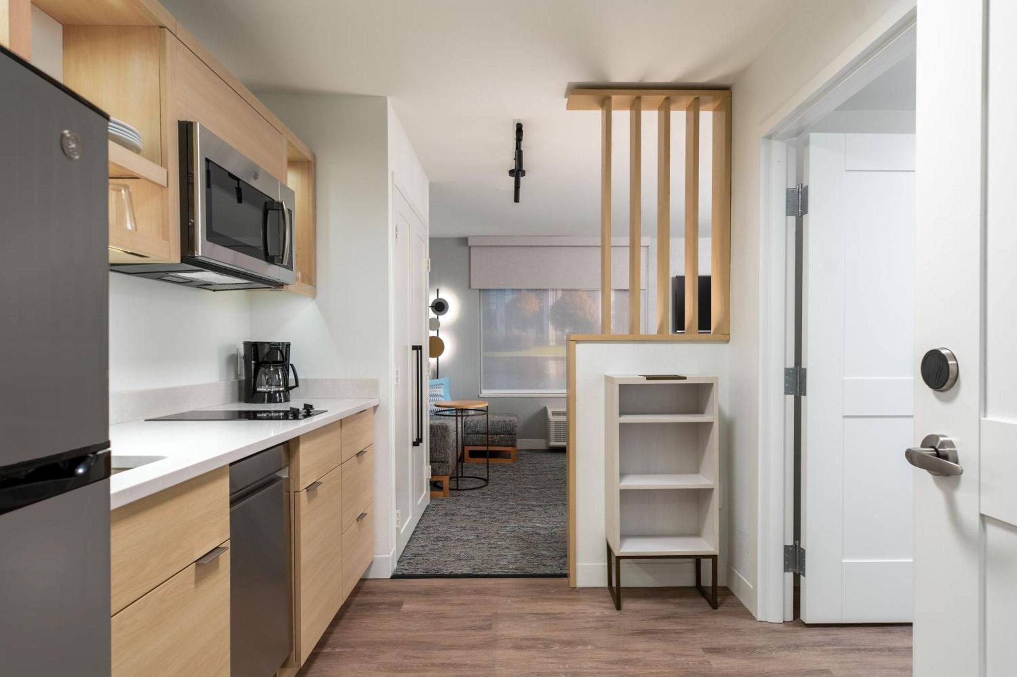 Towneplace Suites By Marriott Hadley Amherst Esterno foto