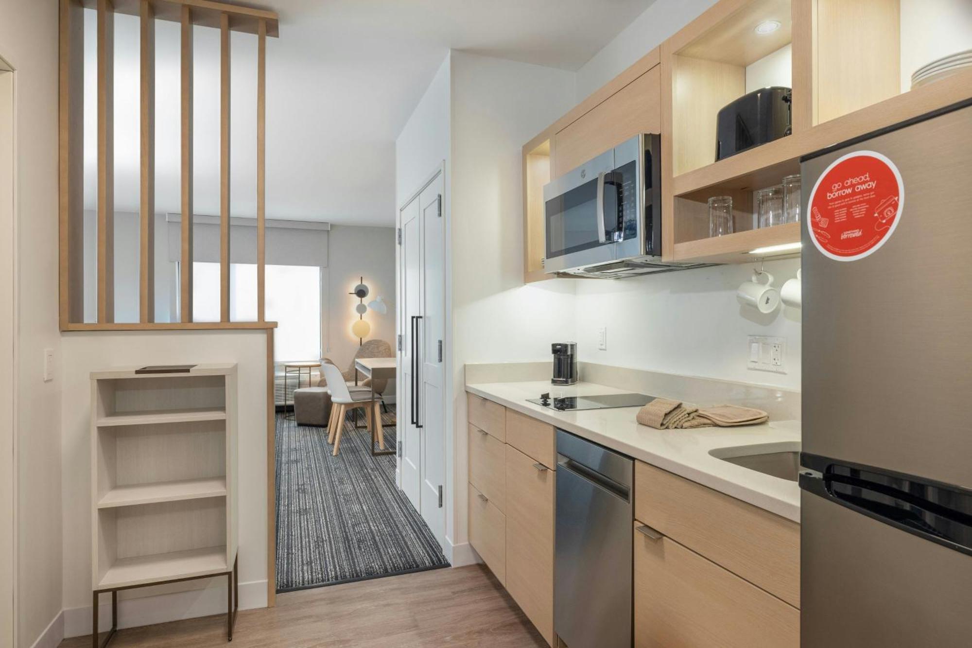 Towneplace Suites By Marriott Hadley Amherst Esterno foto