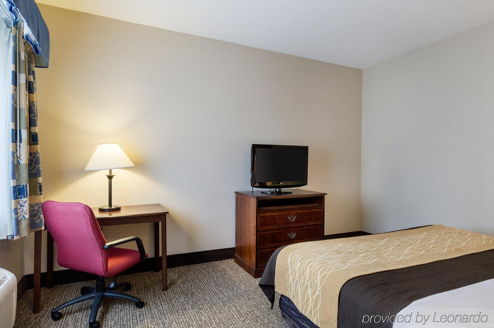 Towneplace Suites By Marriott Hadley Amherst Esterno foto